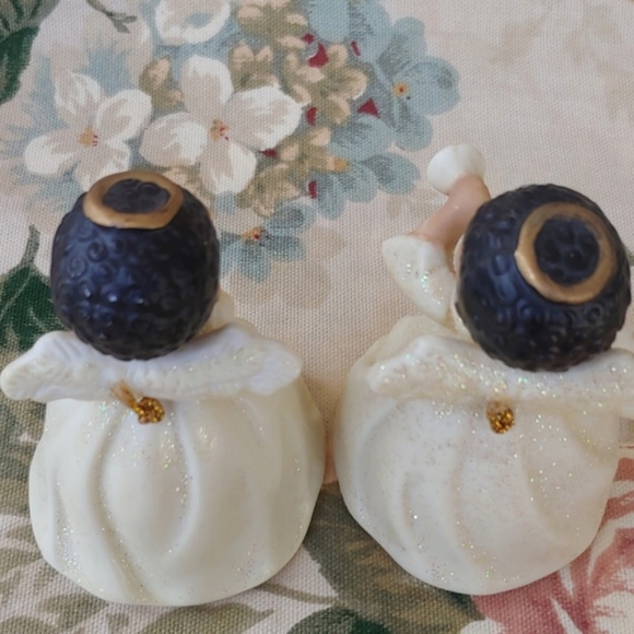 Angelic Holiday Ceramic Bells Set of Two Angels 3.5" Tall - Picture 10 of 16